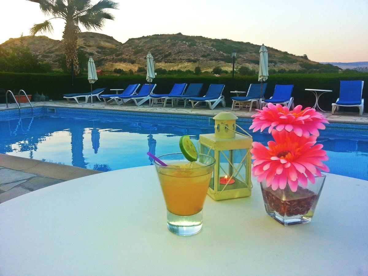 Ampelokipi Holiday Apartments Pissouri Eksteriør billede
